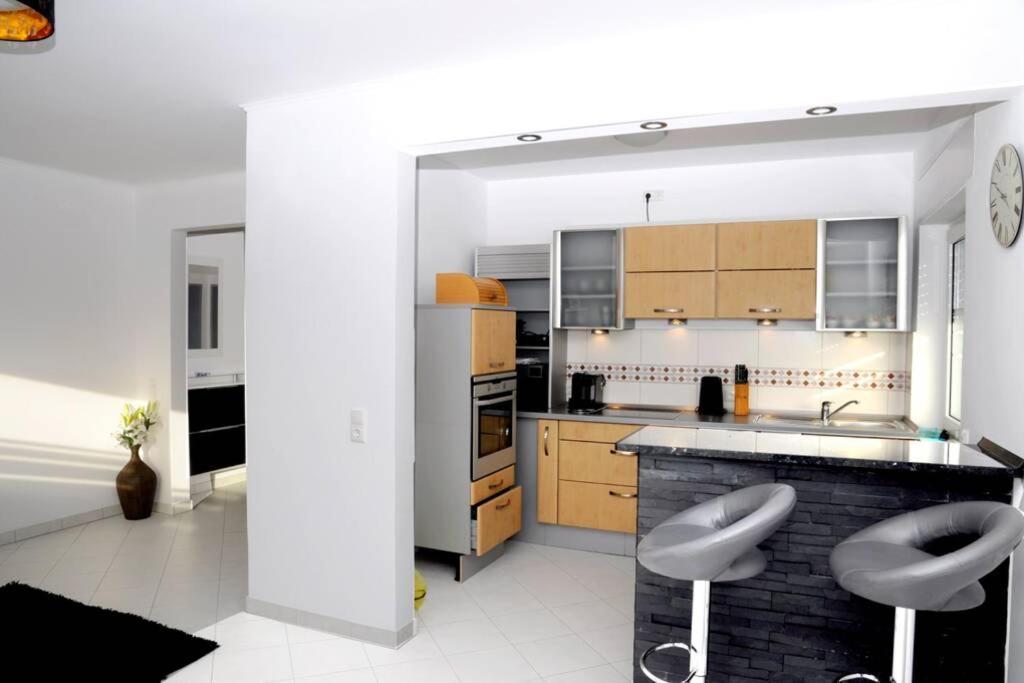 Traumhafte Kurstadt Apartment Moderne 2Zkb Balkon Pkw Stellplatz Bad Nauheim Eksteriør bilde